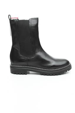 Дамски боти S.Oliver1