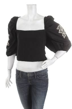 Γυναικεία μπλούζα Boohoo1 - Contourshop.gr Γυναικεία μπλούζα Boohoo1