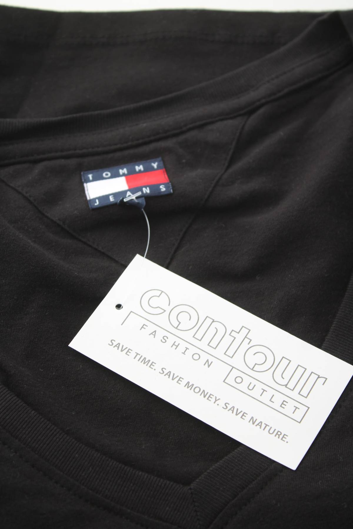 Дамска тениска Tommy Jeans3