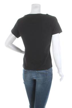 Дамска тениска Tommy Jeans2