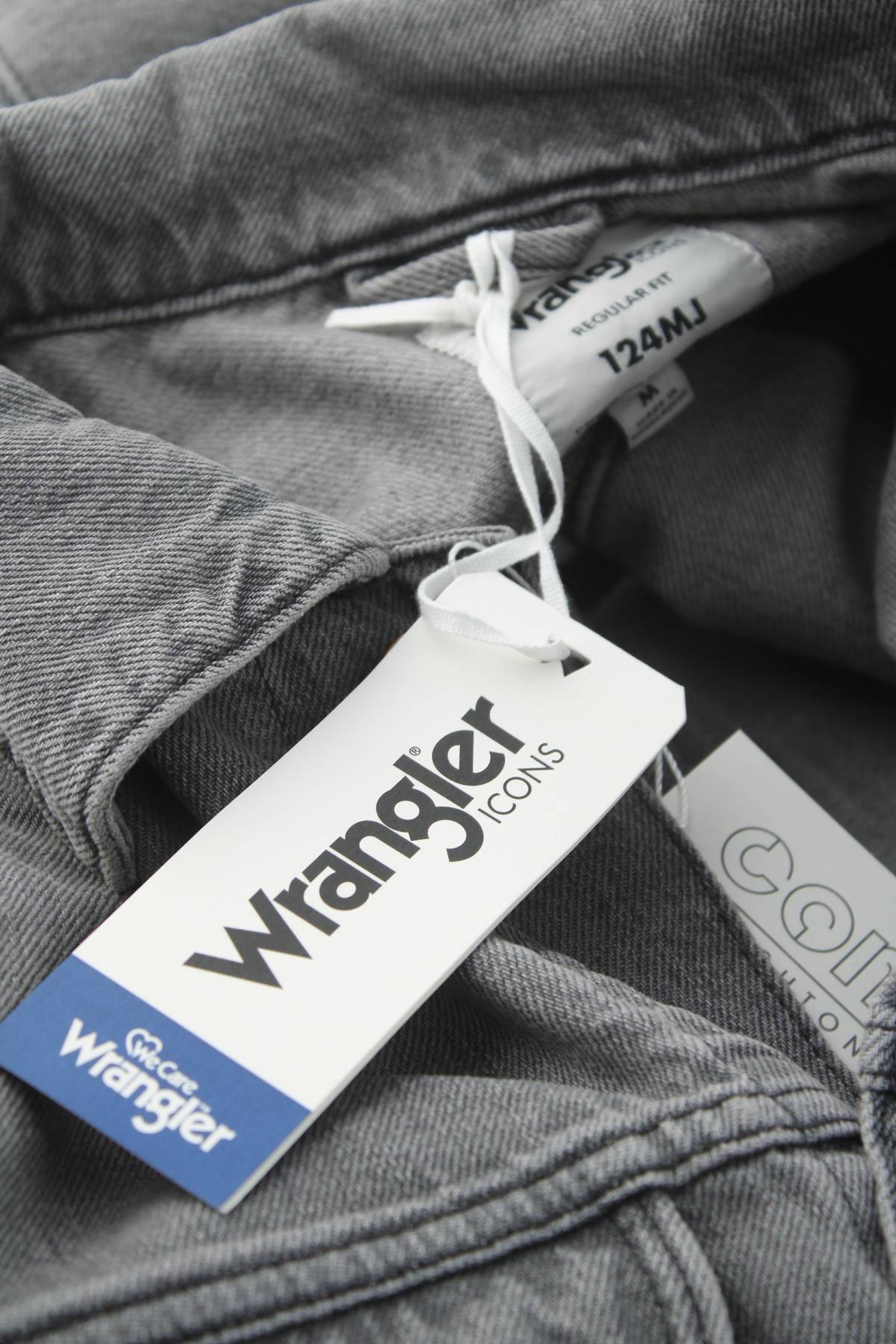 Дънково яке Wrangler4