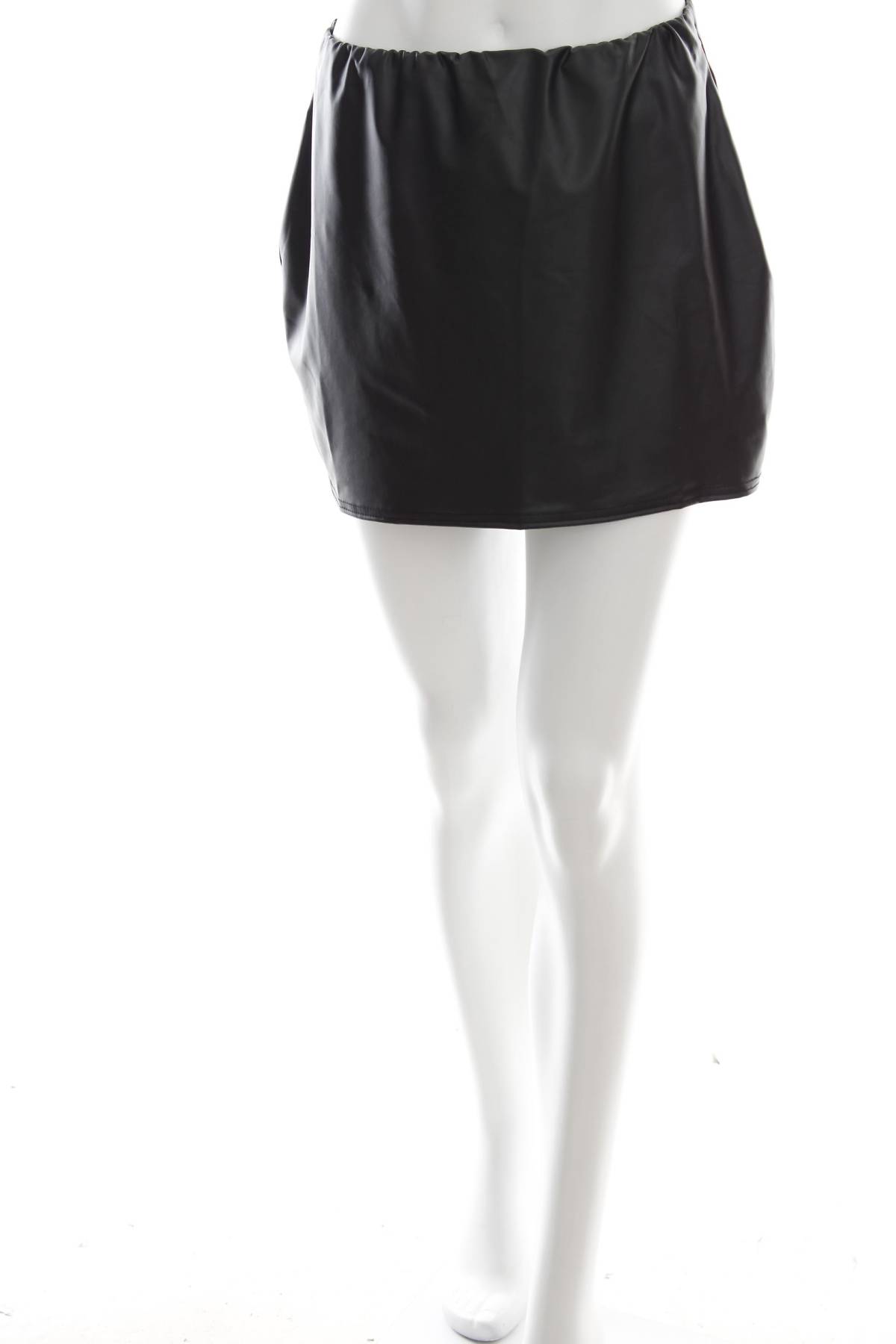 Пола Boohoo1 - Contour.bg Пола Boohoo1