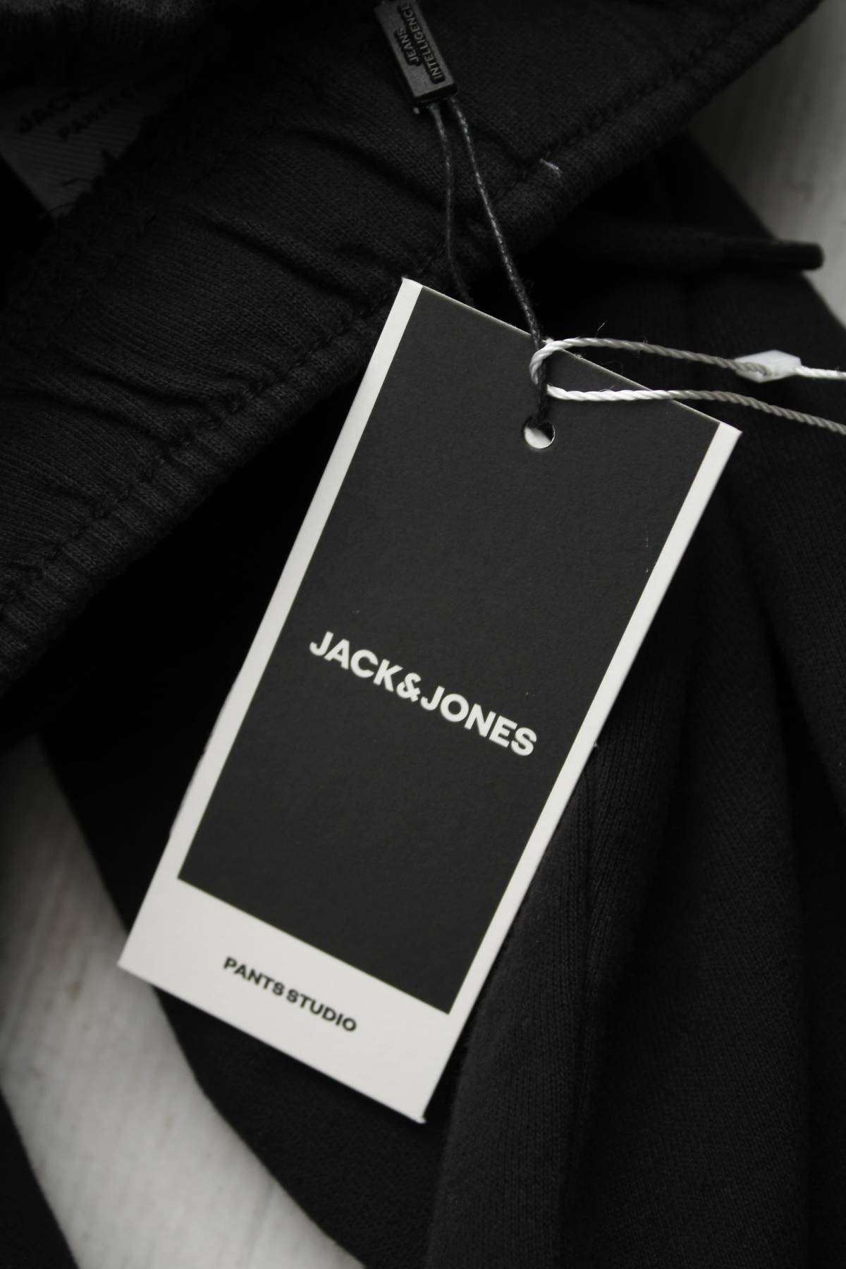 Ανδρικό αθλητικό παντελόνι Jack & Jones3