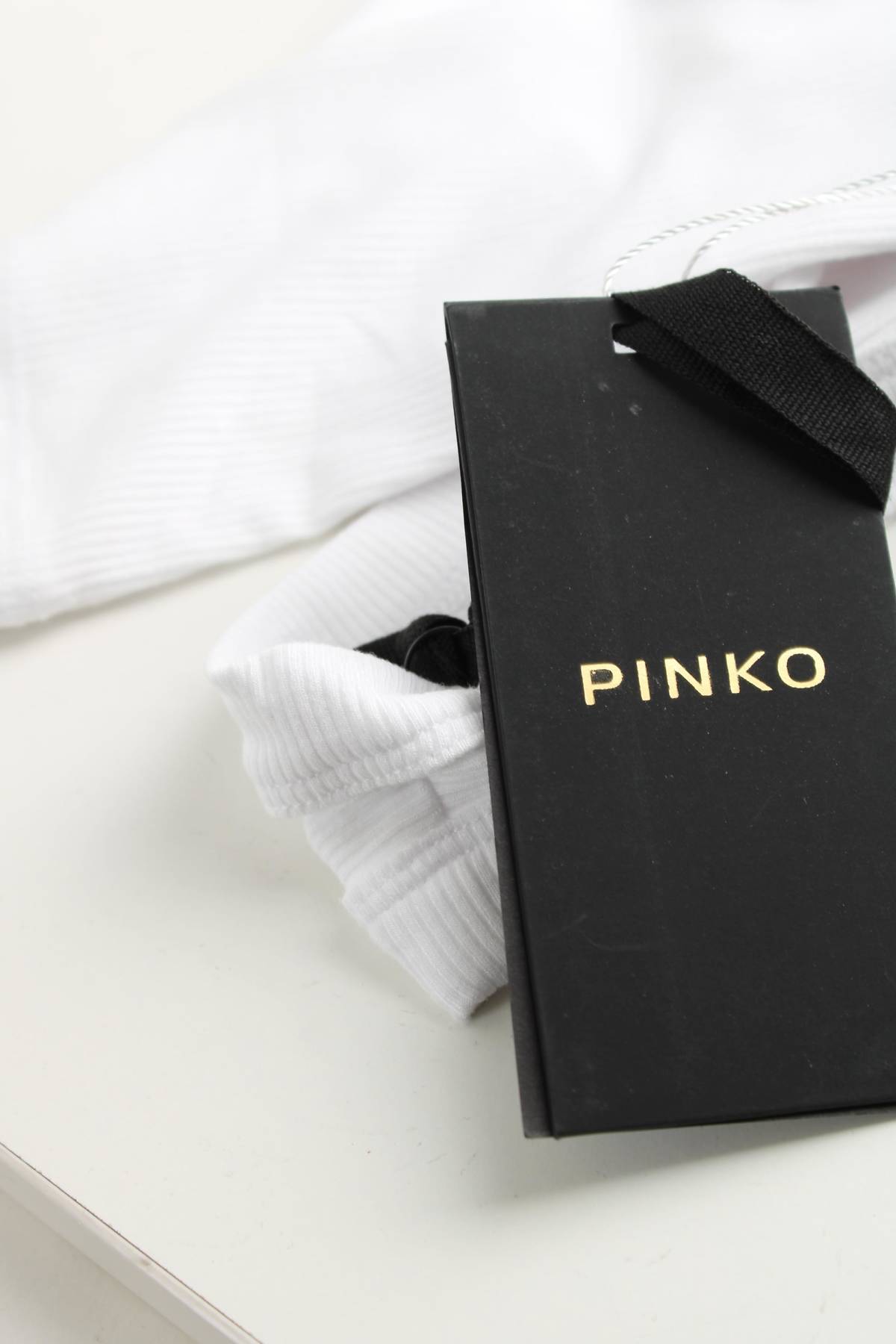 Γυναικείο αμάνικο Pinko3 - Contourshop.gr Γυναικείο αμάνικο Pinko3