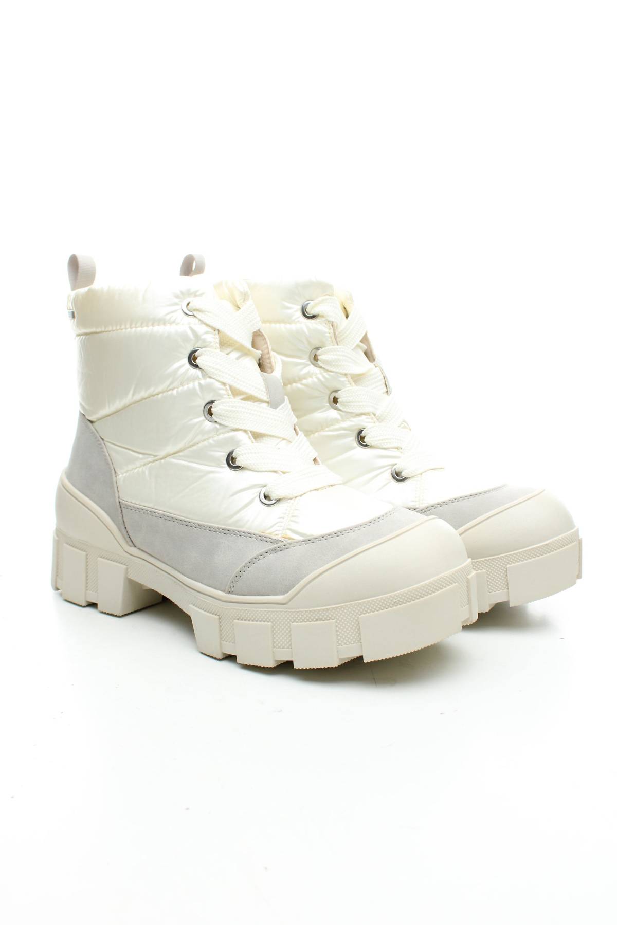 Дамски боти Caprice4