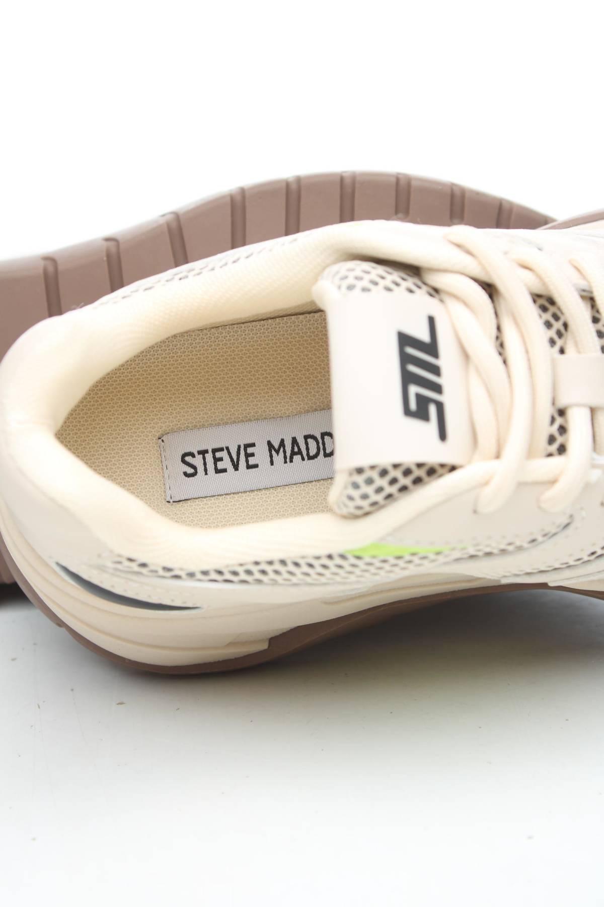 Αθλητικά παπούτσια Steve Madden5