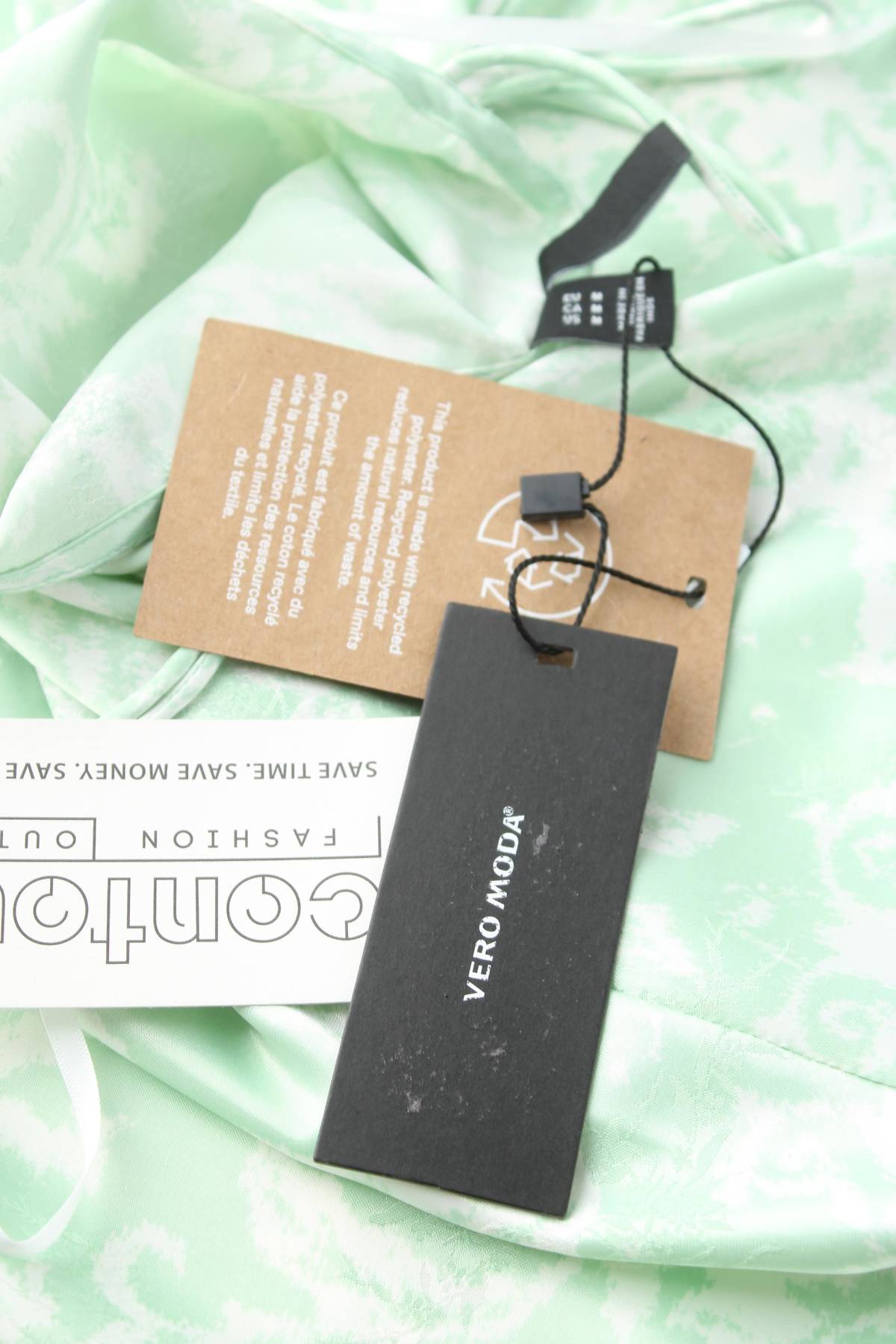 Γυναικείο αμάνικο Vero Moda3