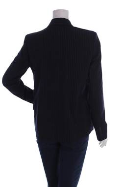 Дамско сако Bershka2 - Contour.bg Дамско сако Bershka2