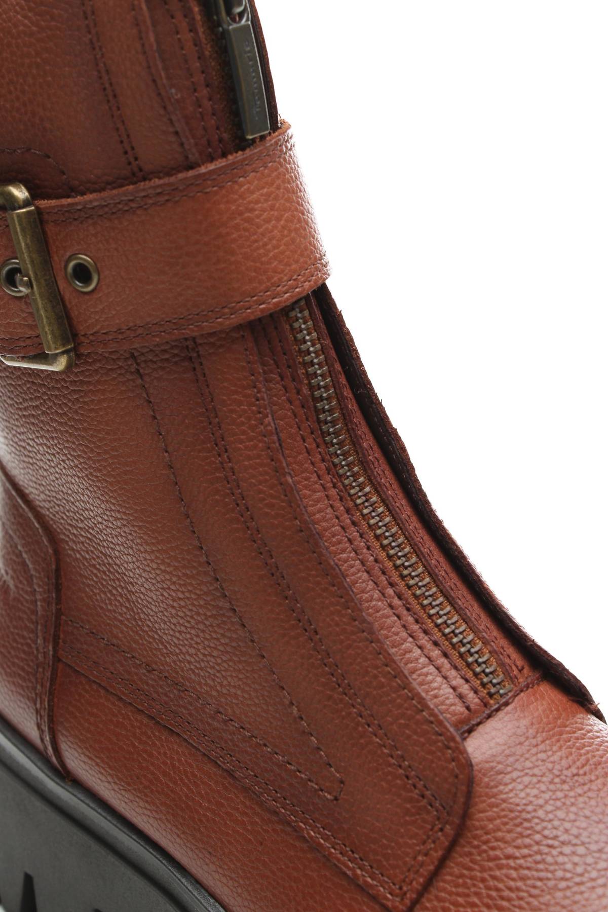 Дамски боти Tamaris4