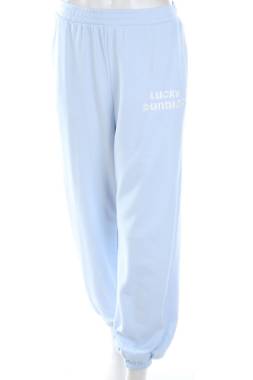 Дамско спортно долнище H&M Divided1 - Contour.bg Дамско спортно долнище H&M Divided1