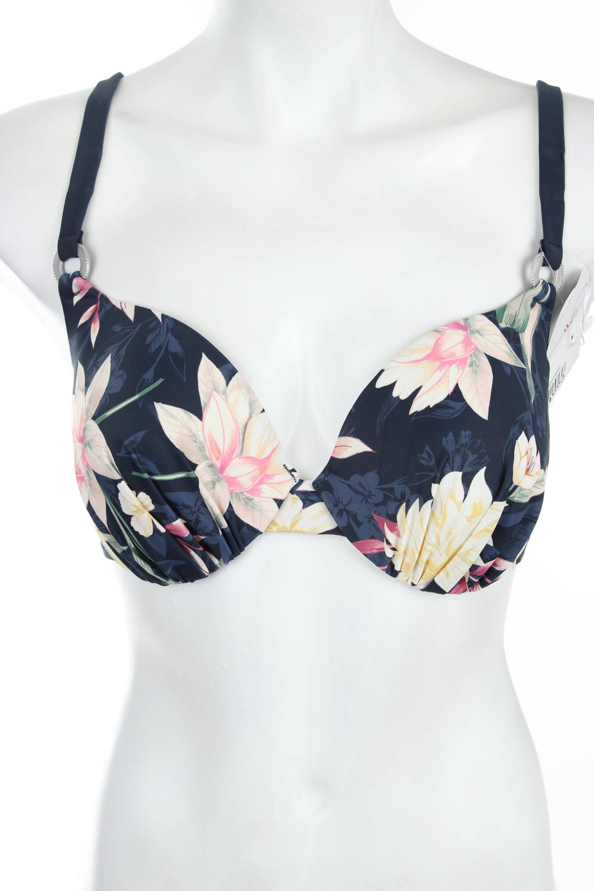 Μαγιό πάνω τμήμα Triumph1