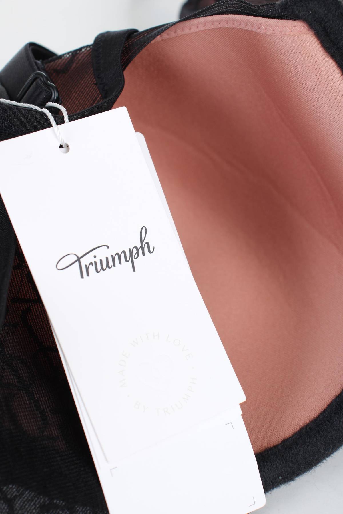 Сутиен Triumph3 - Contour.bg Сутиен Triumph3