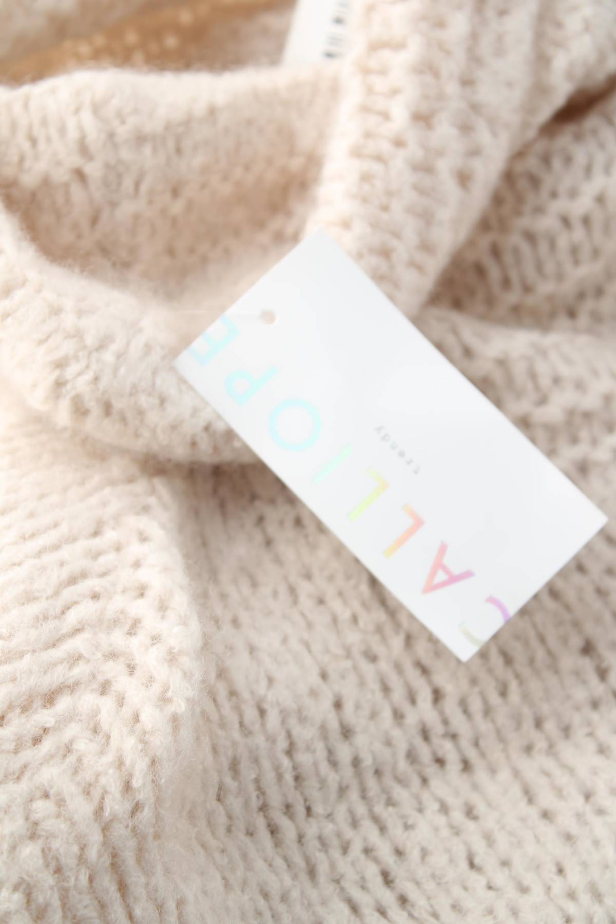 Дамско поло Calliope3