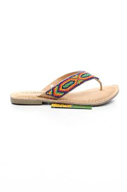 Чехли Lazamani1