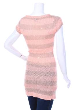 Дамски пуловер Rue 211 - Contour.bg Дамски пуловер Rue 211