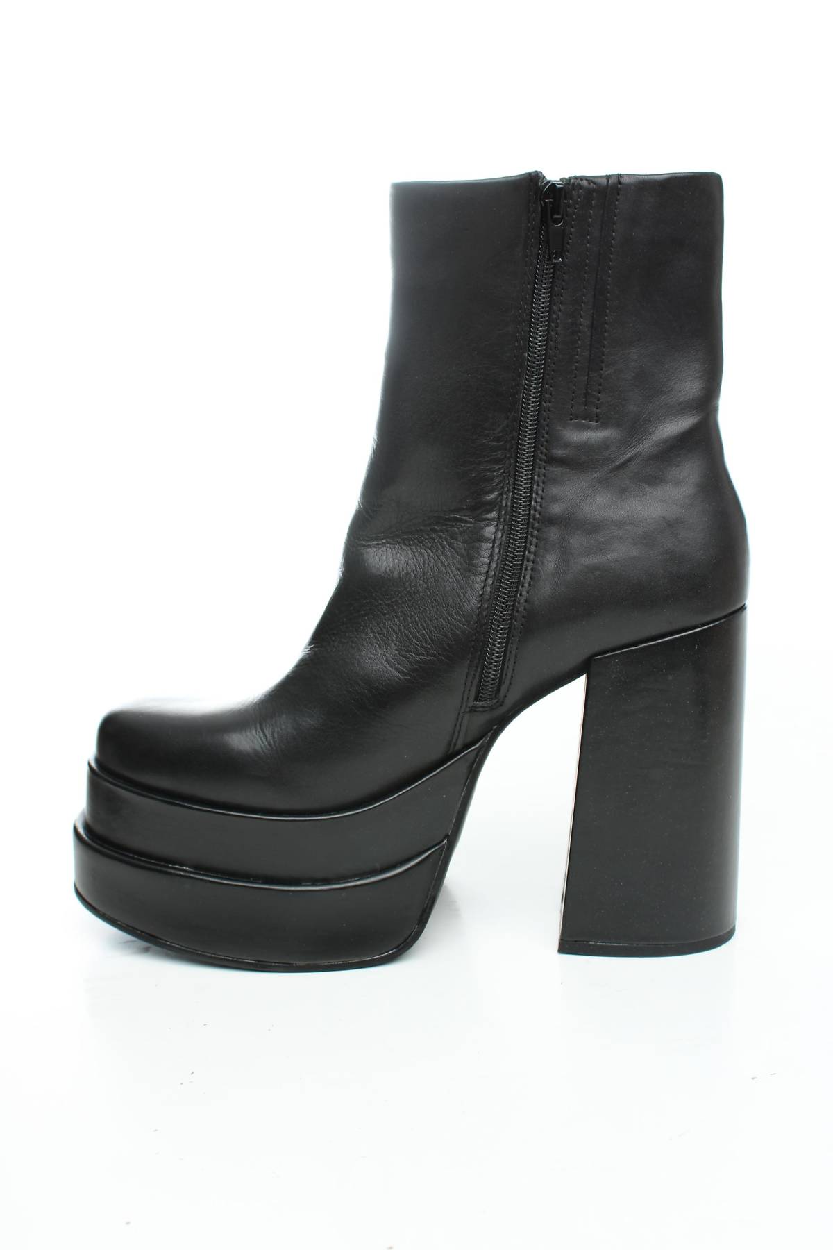 Дамски боти Steve Madden2