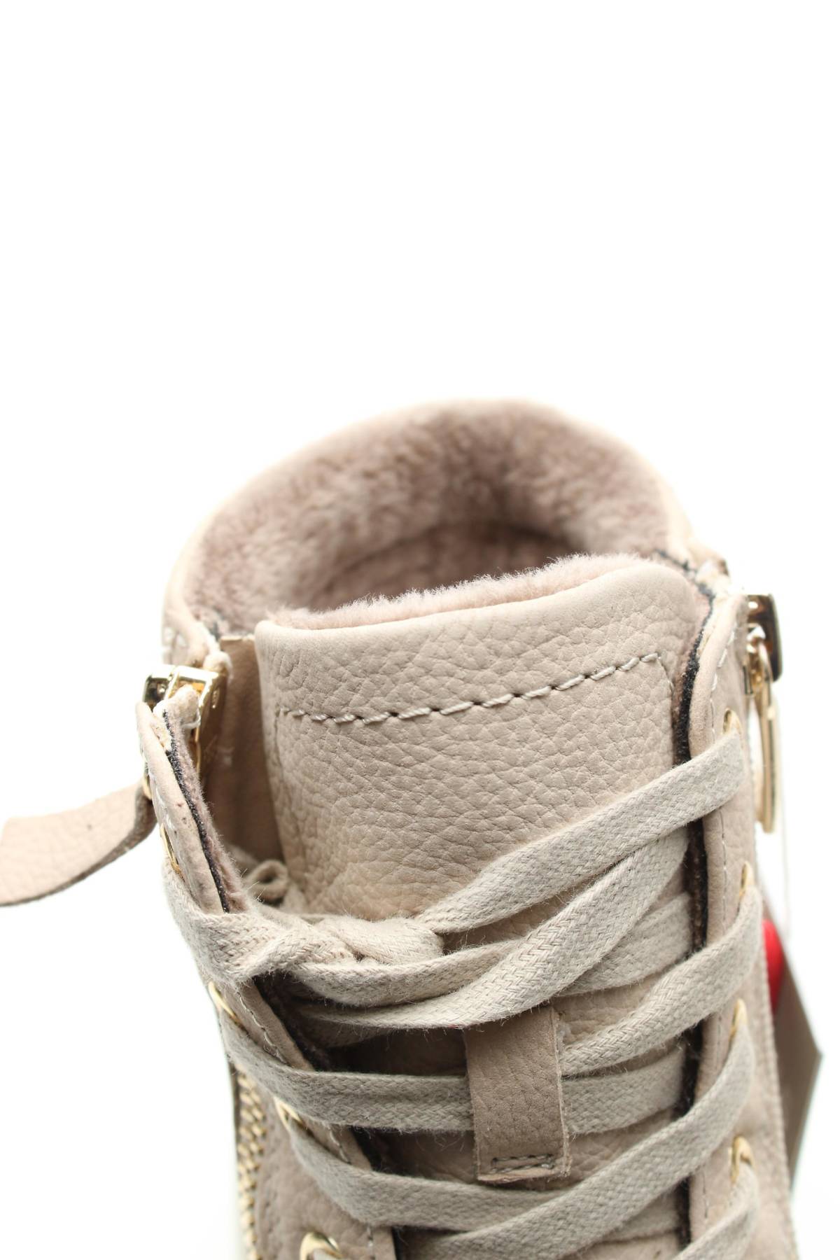 Дамски боти Tamaris5