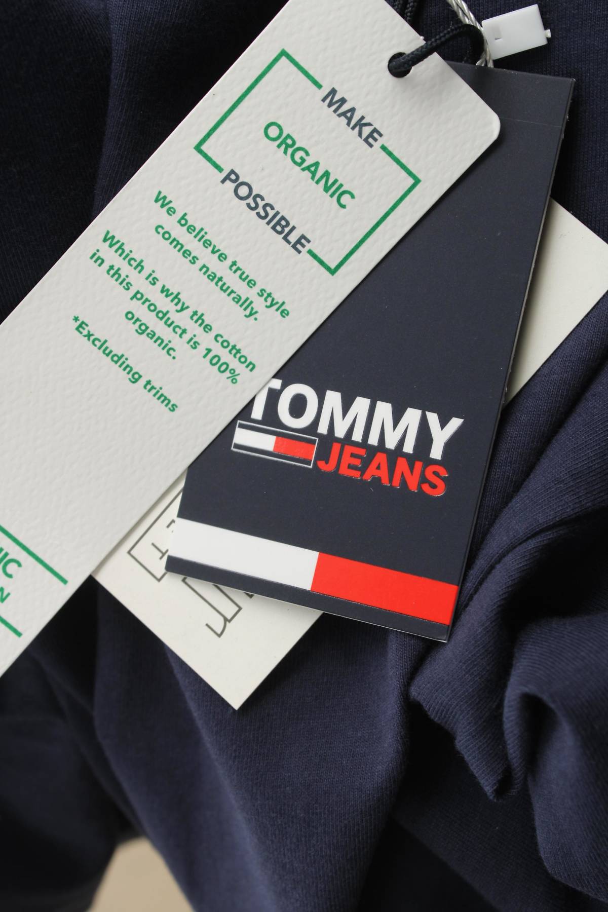 Мъжка тениска Tommy Jeans3