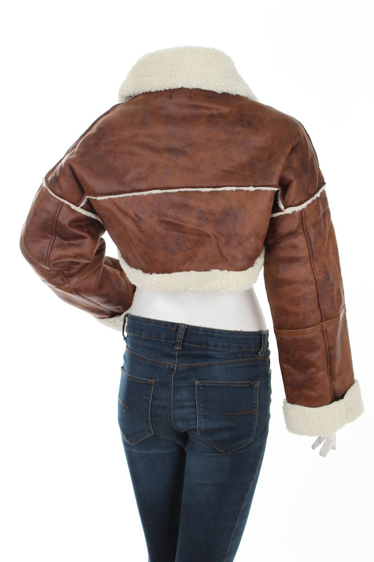 Дамско яке Boohoo3 - Contour.bg Дамско яке Boohoo3