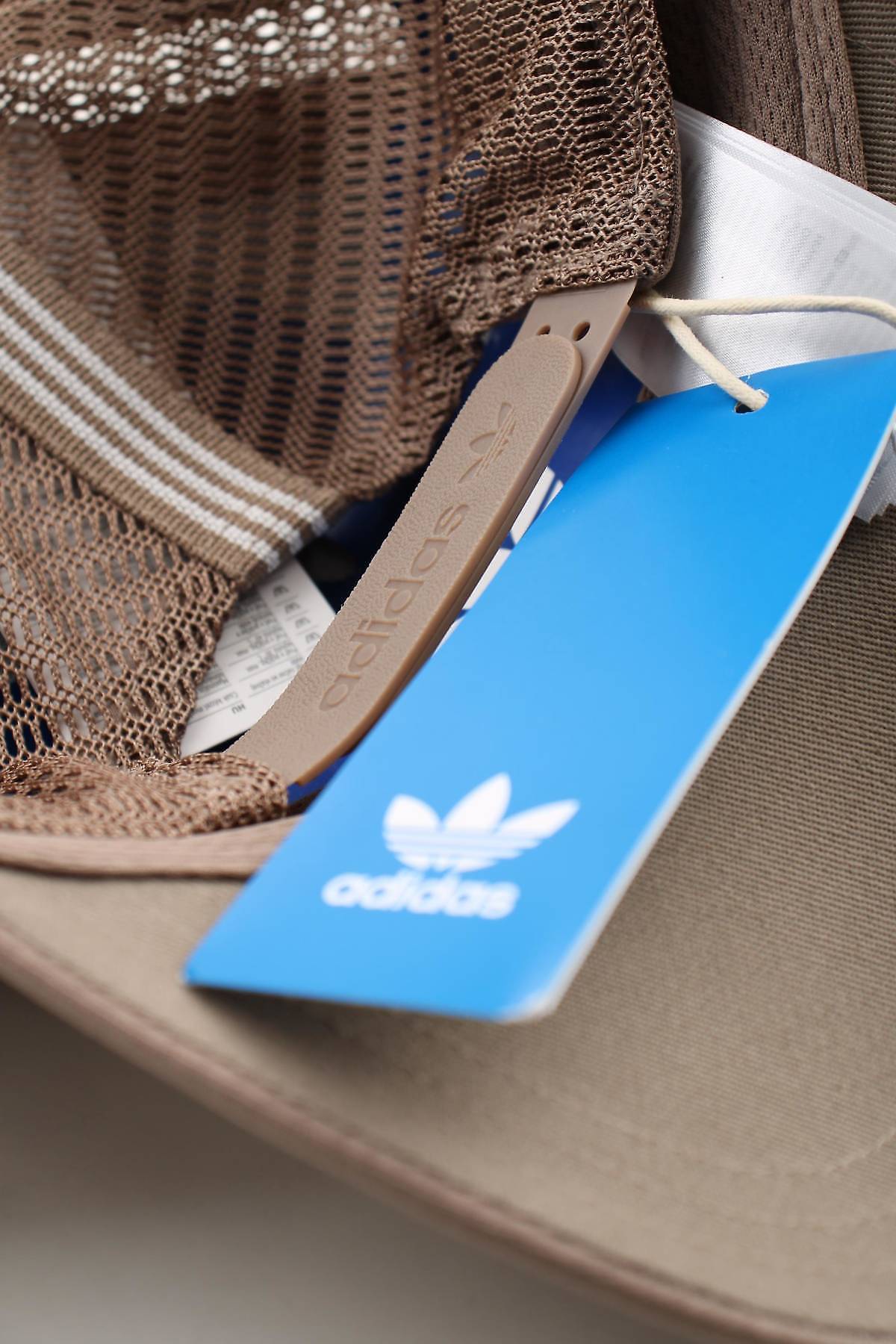 Шапка Adidas Originals3