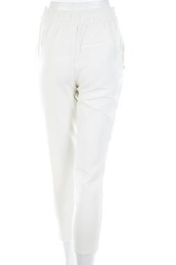 Дамски панталон Calliope2