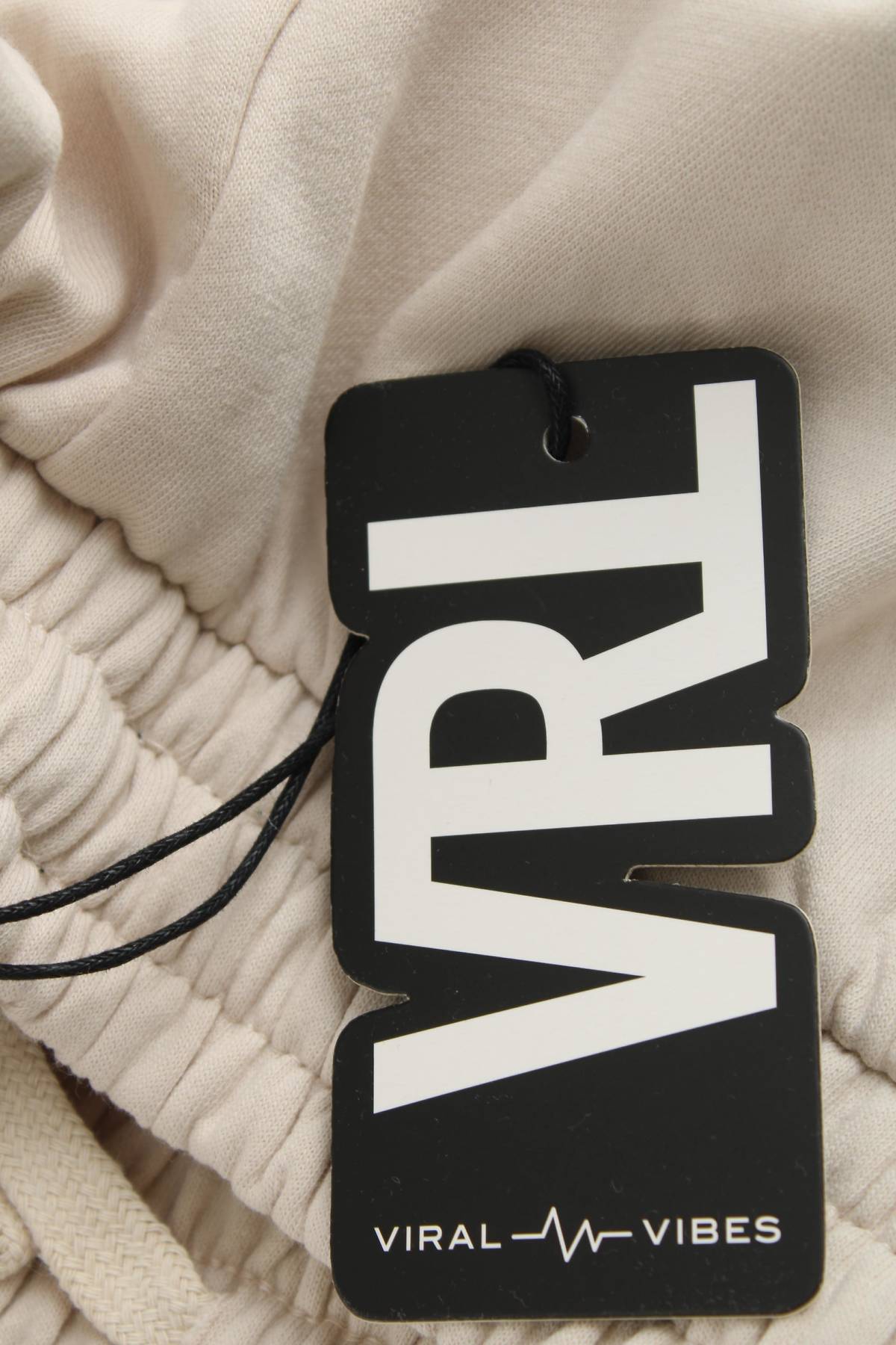 Γυναικείο αθλητικό παντελόνι Viral Vibes3