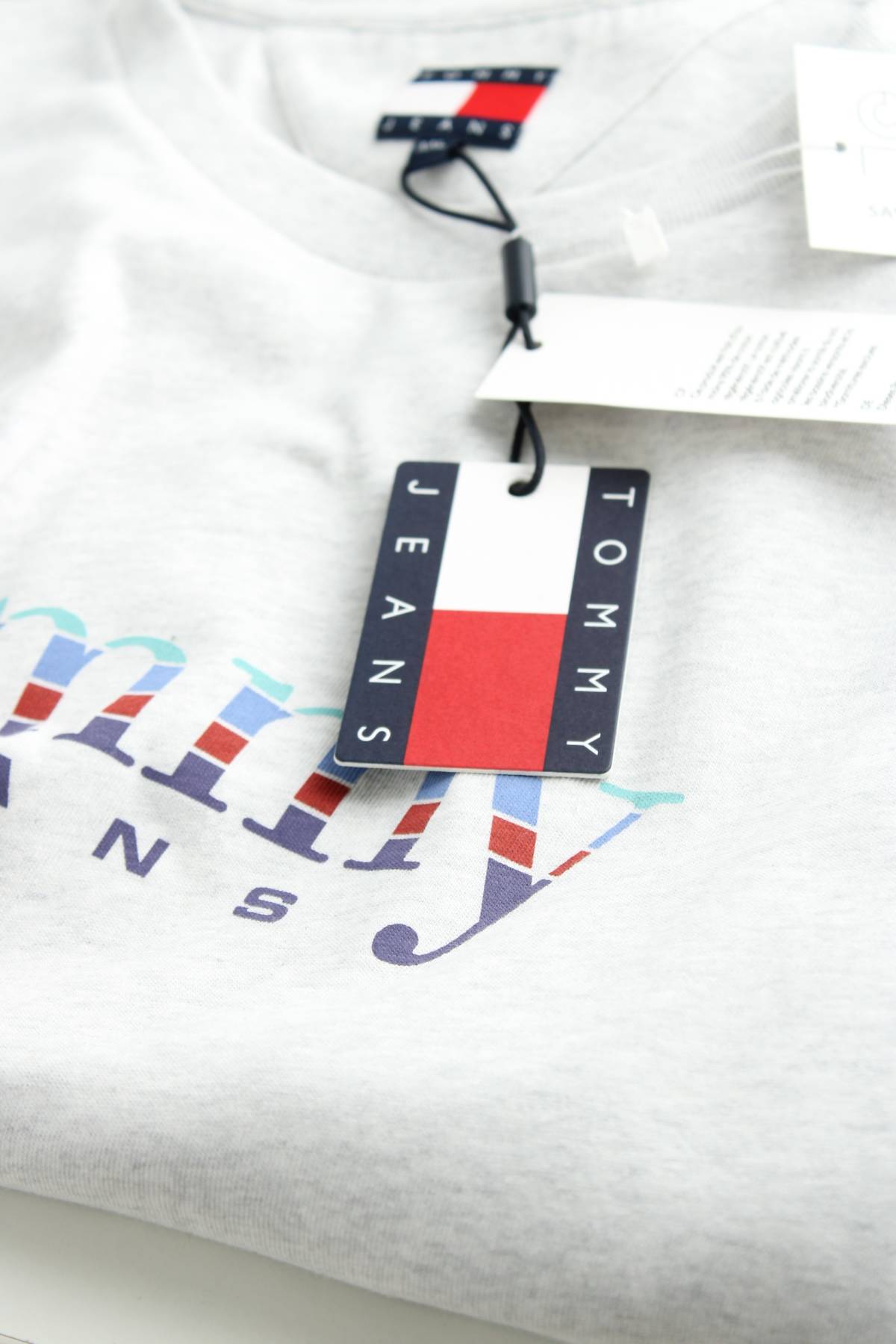 Мъжка тениска Tommy Jeans3