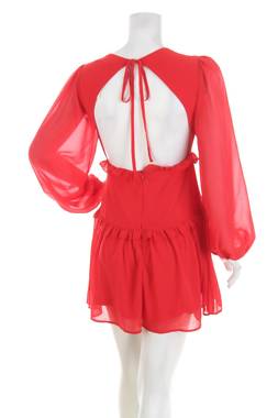 Рокля Boohoo2