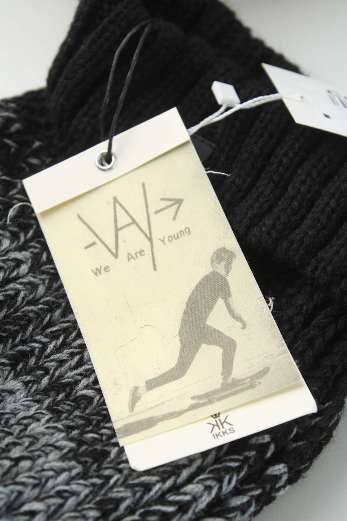 Детска шапка Ikks3