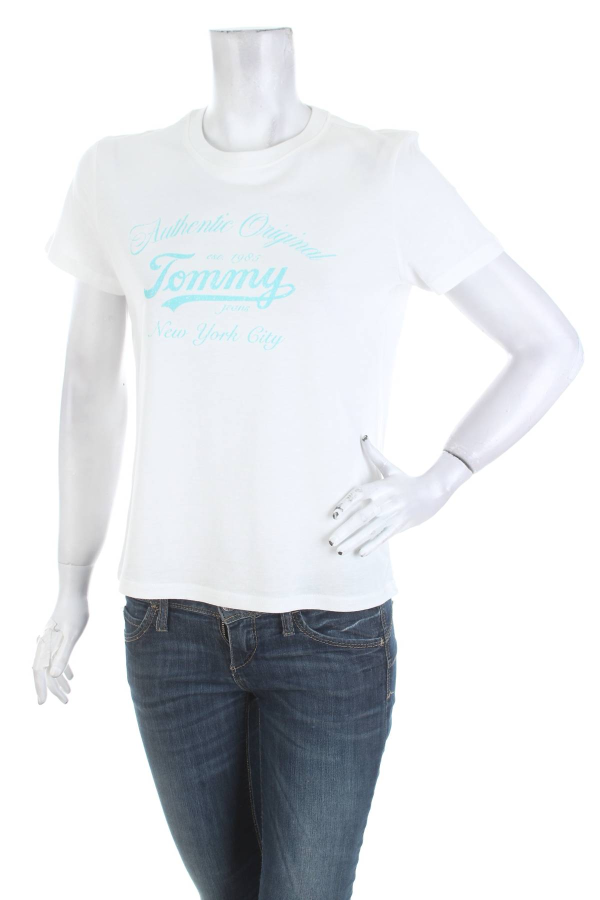 Дамска тениска Tommy Jeans1