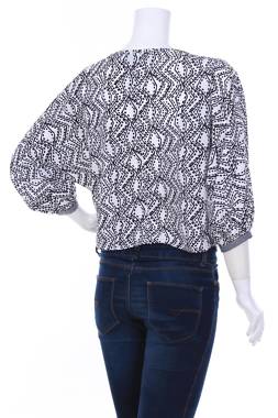 Дамска блуза Blue Rair2 - Contour.bg Дамска блуза Blue Rair2