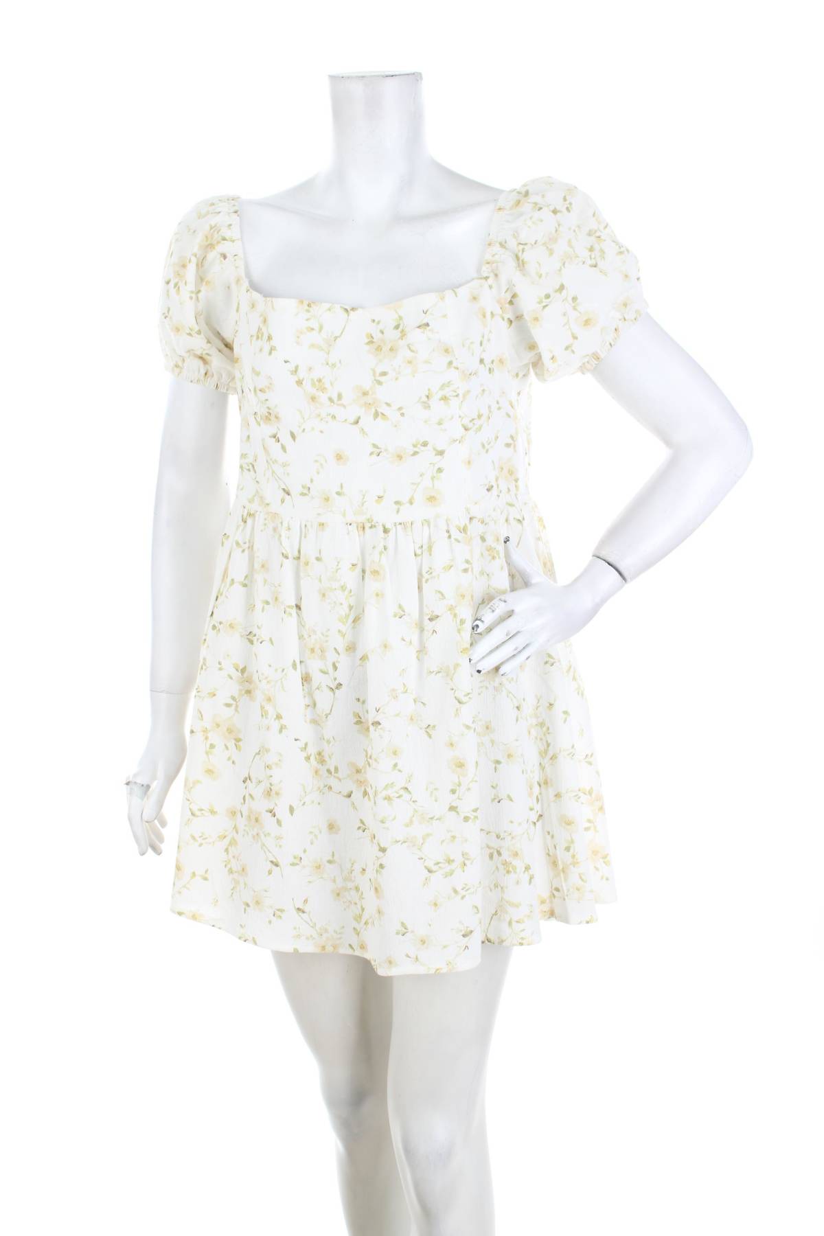 Φορέματα Chiquelle1