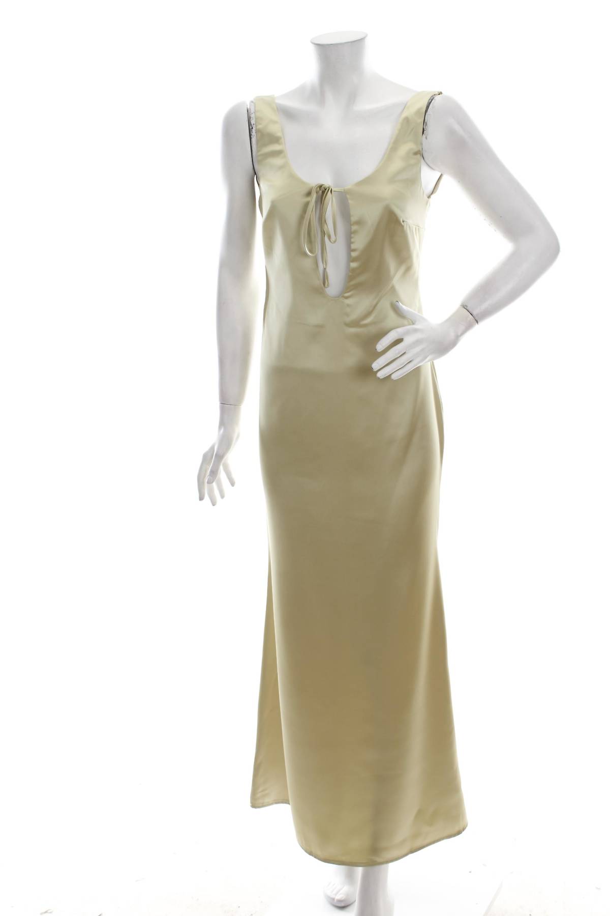 Рокля Boohoo1 - Contour.bg Рокля Boohoo1