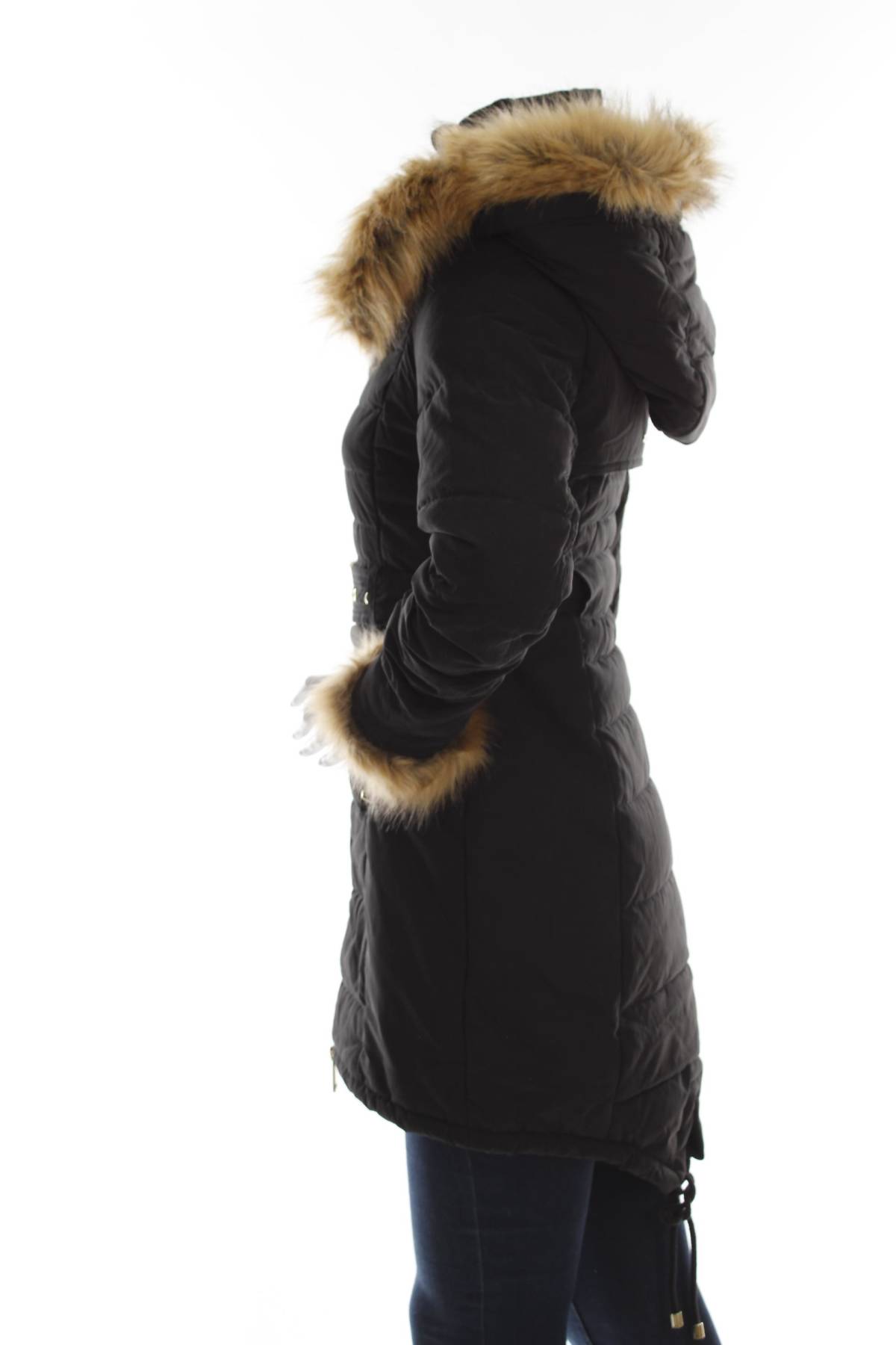 Γυναικείο μπουφάν Guess3