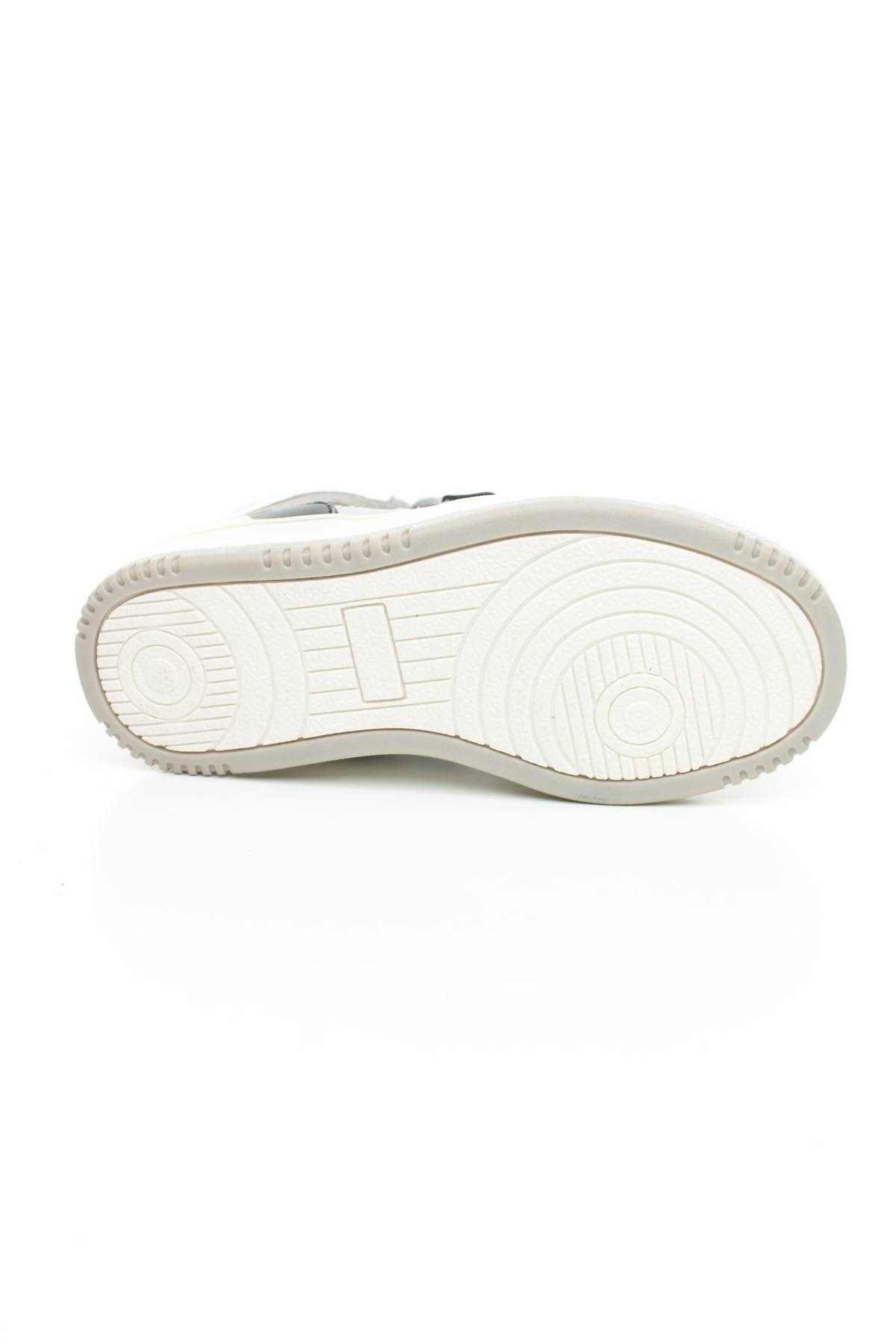 Παιδικά sneakers Okaidi4