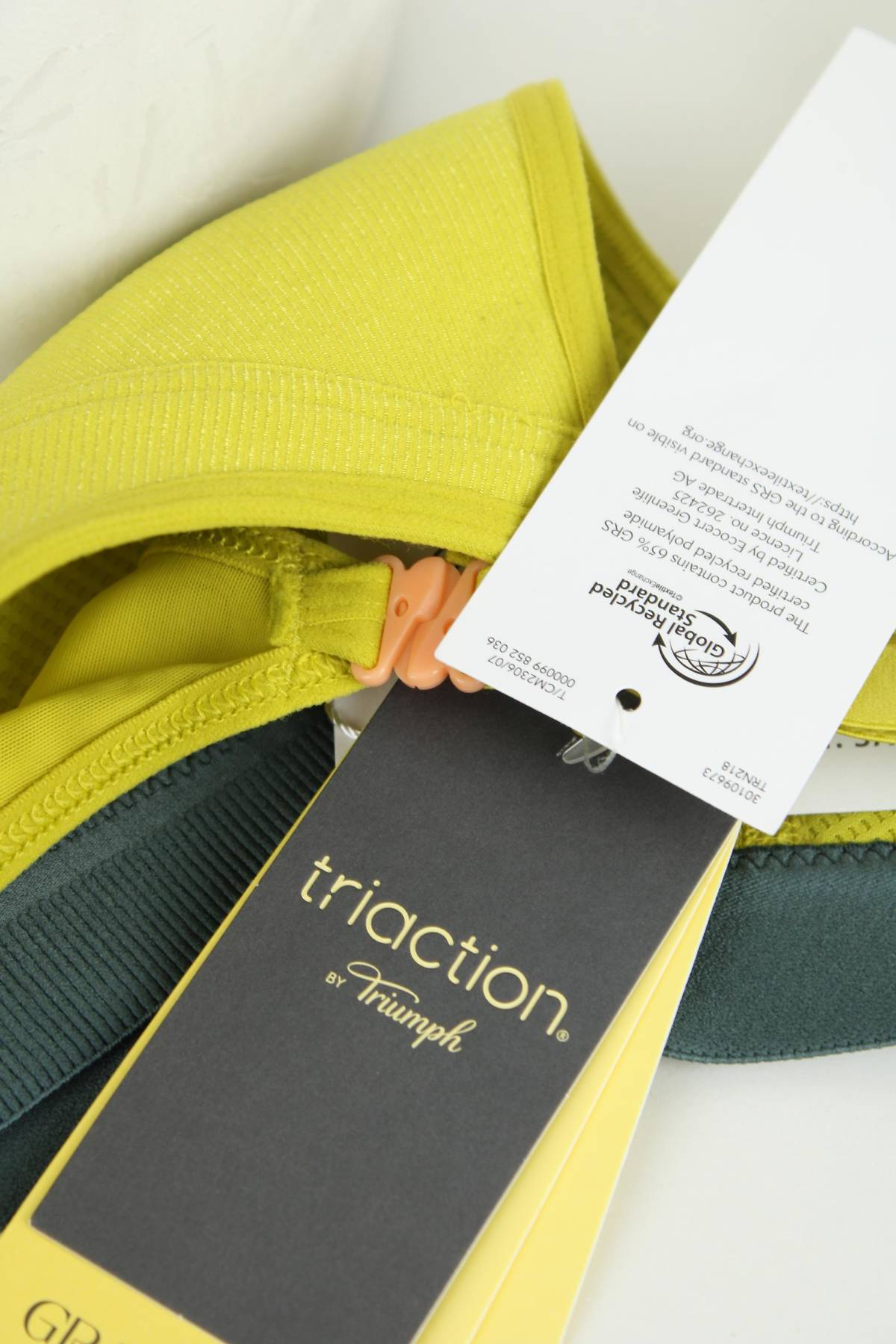 Αθλητικό σουτιέν Triumph Triaction3 - Contourshop.gr Αθλητικό σουτιέν Triumph Triaction3