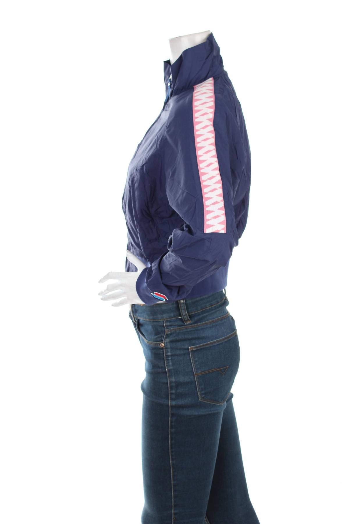 Дамско яке Superdry3