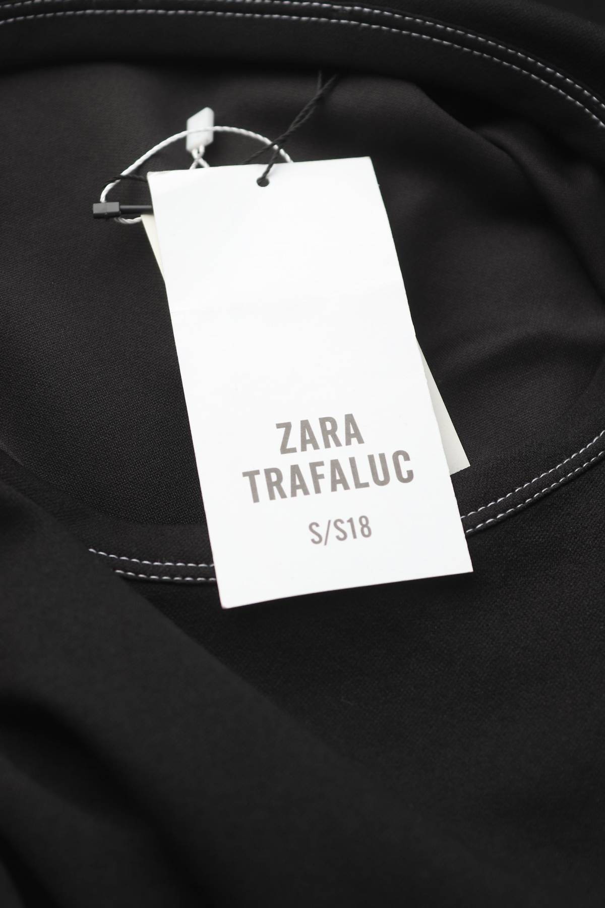 Φορέματα ZARA Trafaluc3