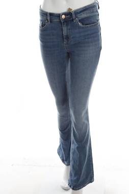 Γυναικεία τζιν Vero Moda1 - Contourshop.gr Γυναικεία τζιν Vero Moda1