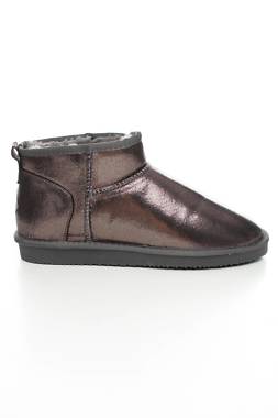 Дамски боти Island Boot1 - Contour.bg Дамски боти Island Boot1