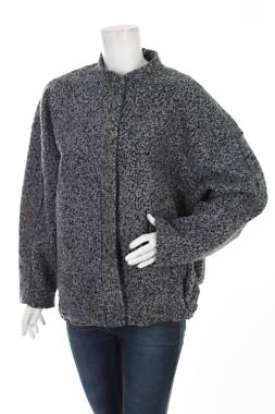 Дамско яке Boohoo1