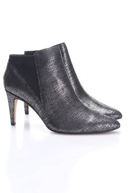 Дамски боти Clarks1 - Contour.bg Дамски боти Clarks1