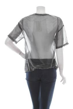 Γυναικεία μπλούζα Pull & Bear2