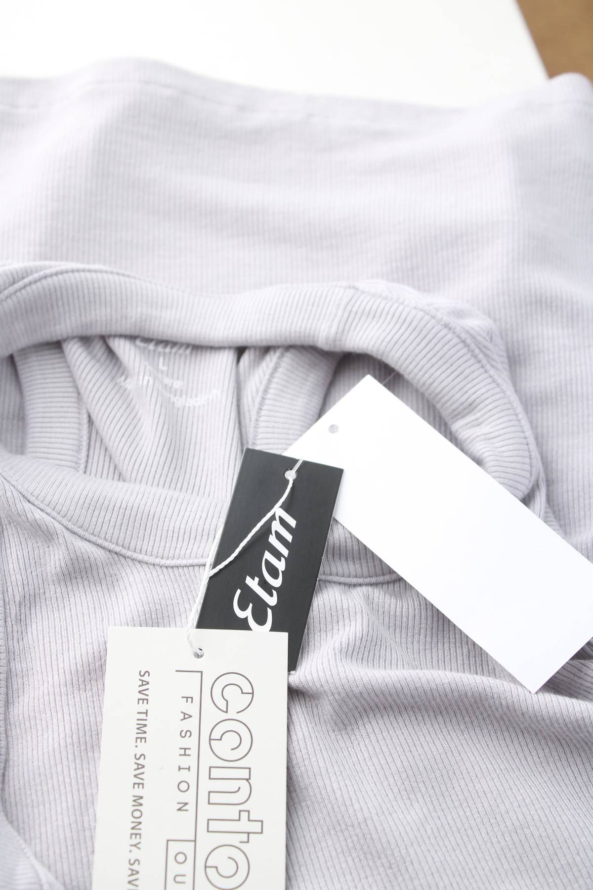 Γυναικείο αμάνικο Etam3