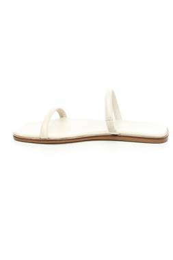 Чехли LeGer by Lena Gercke x About You2