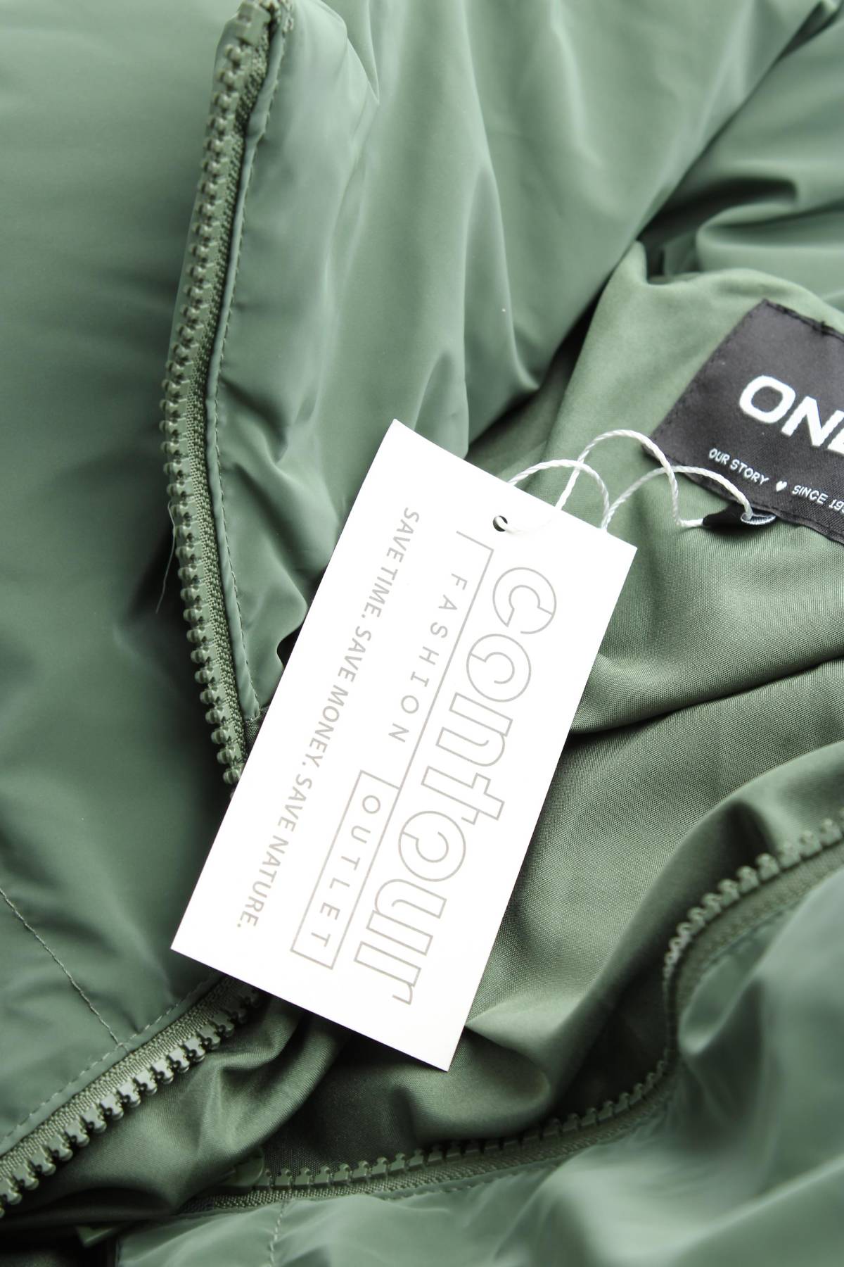 Γυναικείο μπουφάν Only4