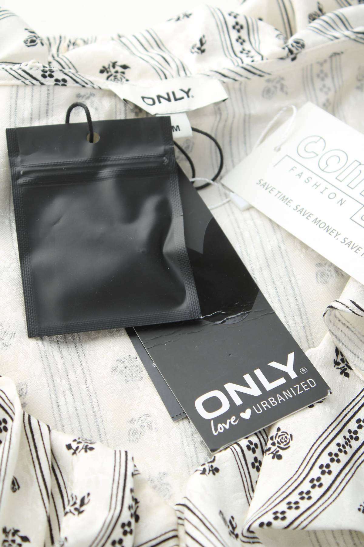Γυναικεία μπλούζα Only3 - Contourshop.gr Γυναικεία μπλούζα Only3