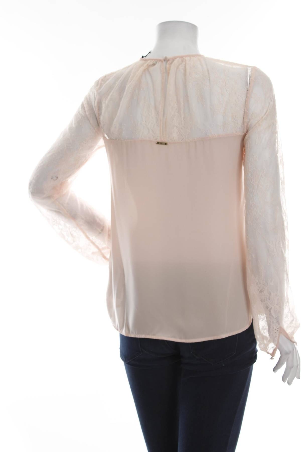 Γυναικεία μπλούζα Guess2