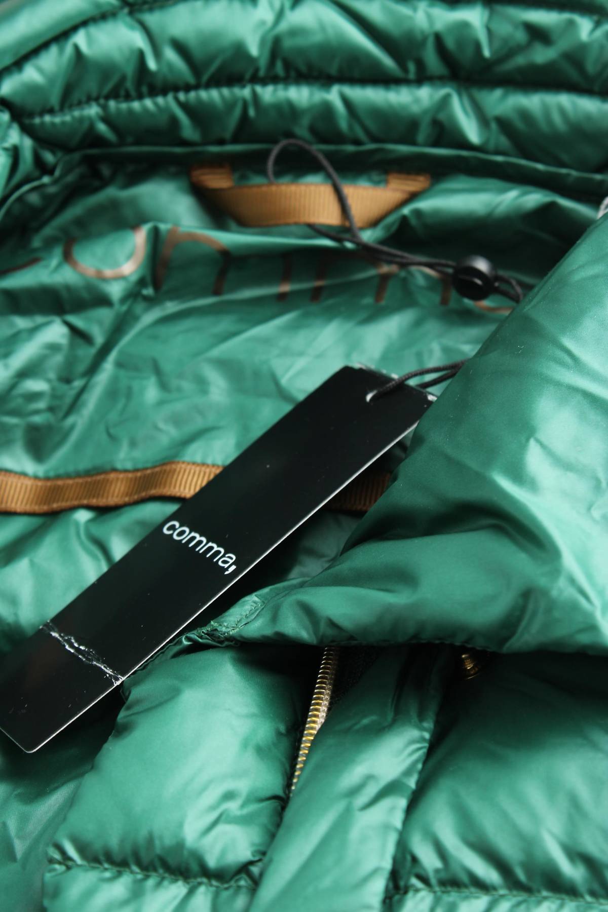 Γυναικείο μπουφάν Comma,4