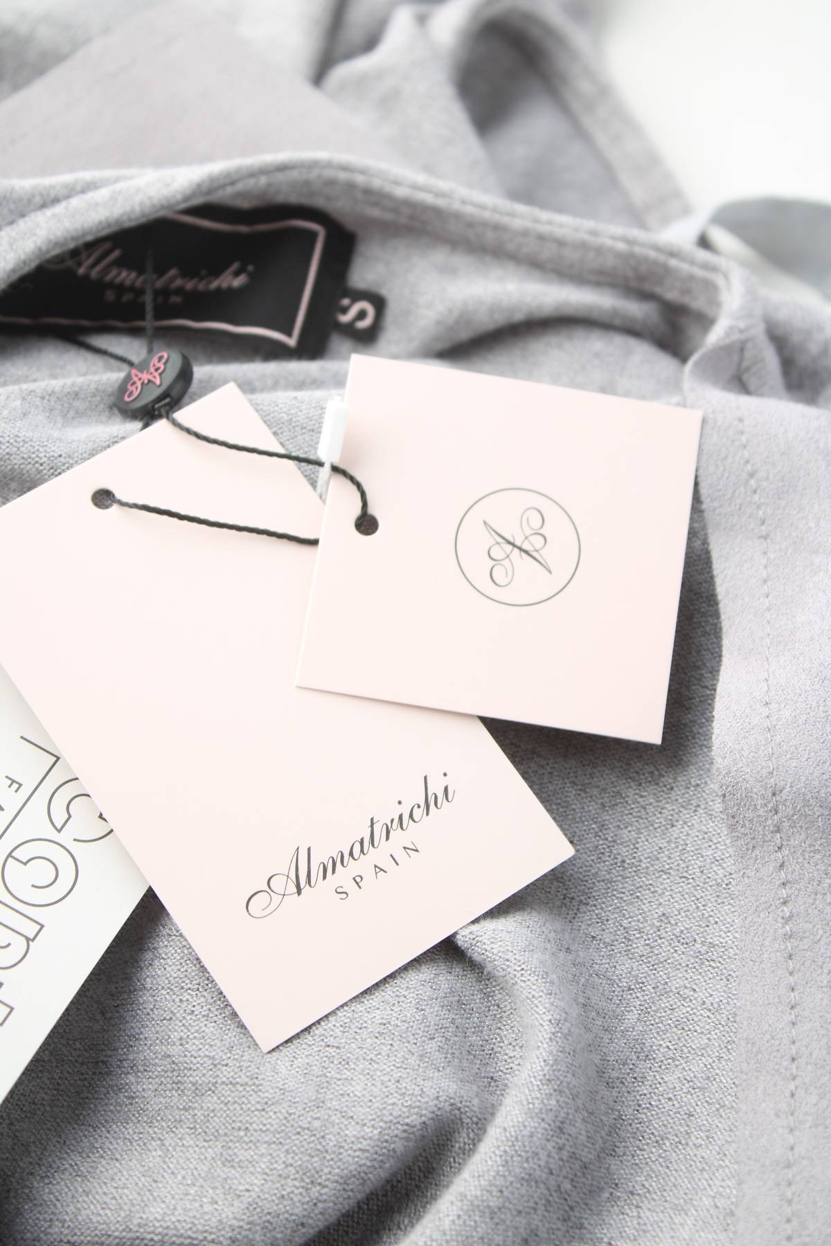 Дамска жилетка Almatrichi3